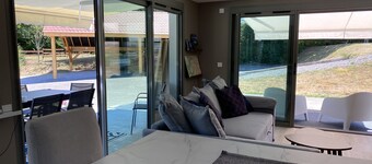 Completely renovated 1-bedroom studio with private parking