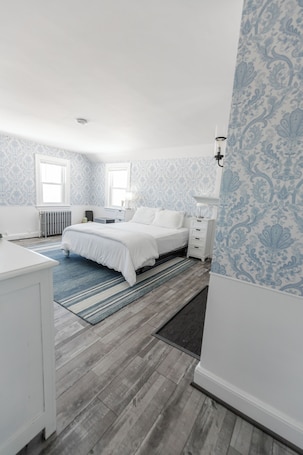 Ropa de cama de alta calidad y camas Tempur-Pedic