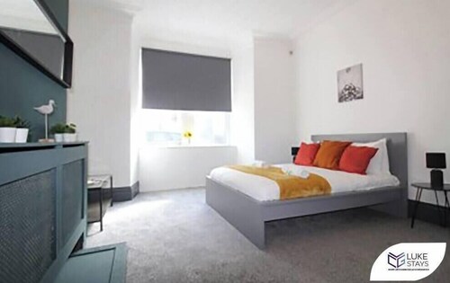 ◑Smart 2 Bed Flat ◑Wifi ◑Nr Bus Stop ◑Nr Park