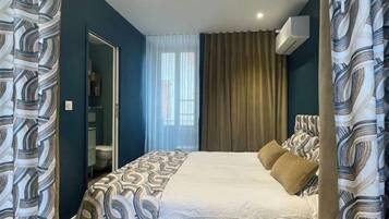 1 chambre, coffres-forts dans les chambres, bureau, Wi-Fi gratuit