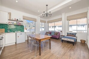 Basic Apartment, Multiple Beds | Interior