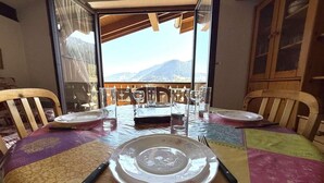用餐