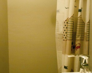 Hårtørrer, håndklæder