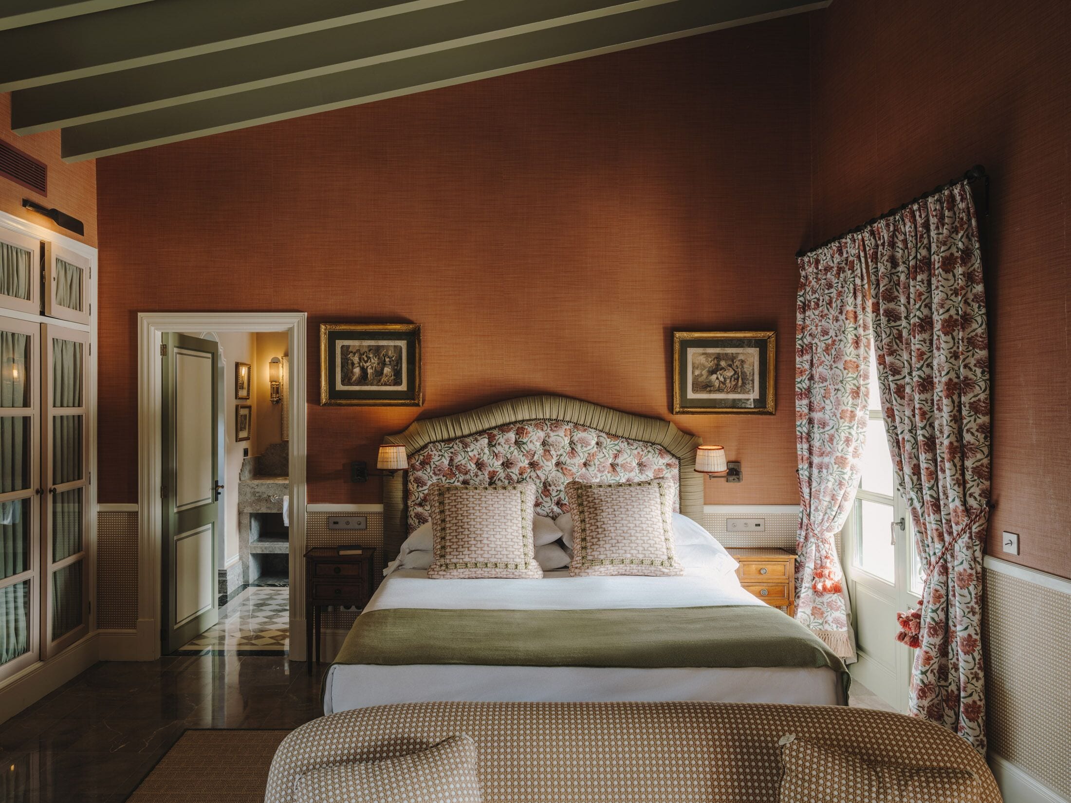 Room (Pool Cottage Suite) | Egyptian cotton sheets, premium bedding, down comforters