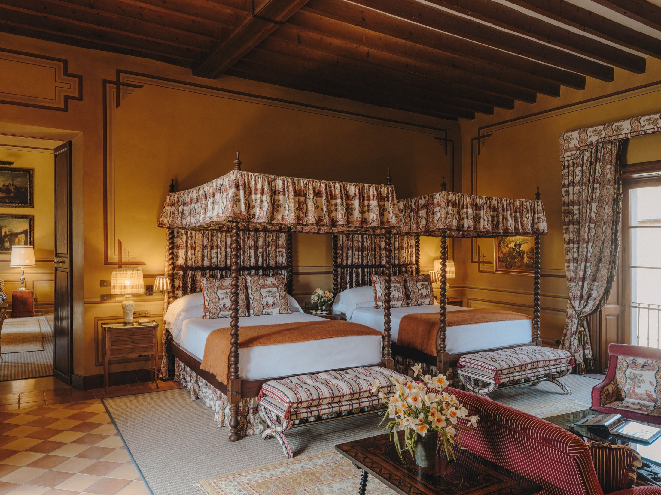 Egyptian cotton sheets, premium bedding, down comforters