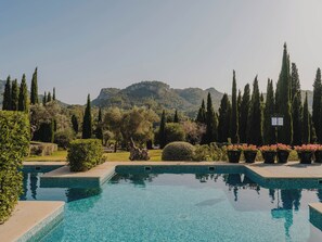 Room (Pool Cottage Suite) | Terrace/patio