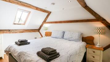 1 bedroom, individually decorated, individually furnished, free WiFi