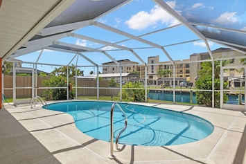 Welcome to River Oasis!