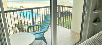 Oceanview, beautifully furnished 2BD/2BA condo directly on the beach