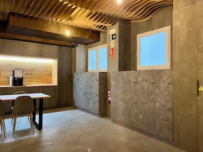 43-inch flat-screen TV with digital channels, TV