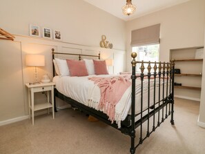 2 bedrooms, individually decorated, individually furnished, free WiFi - Wood Cottage (Lynton)