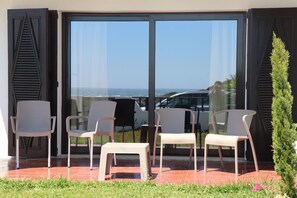 Interior - Casa do Cipreste - In front of the beach (Chafé, Viana do Castelo)