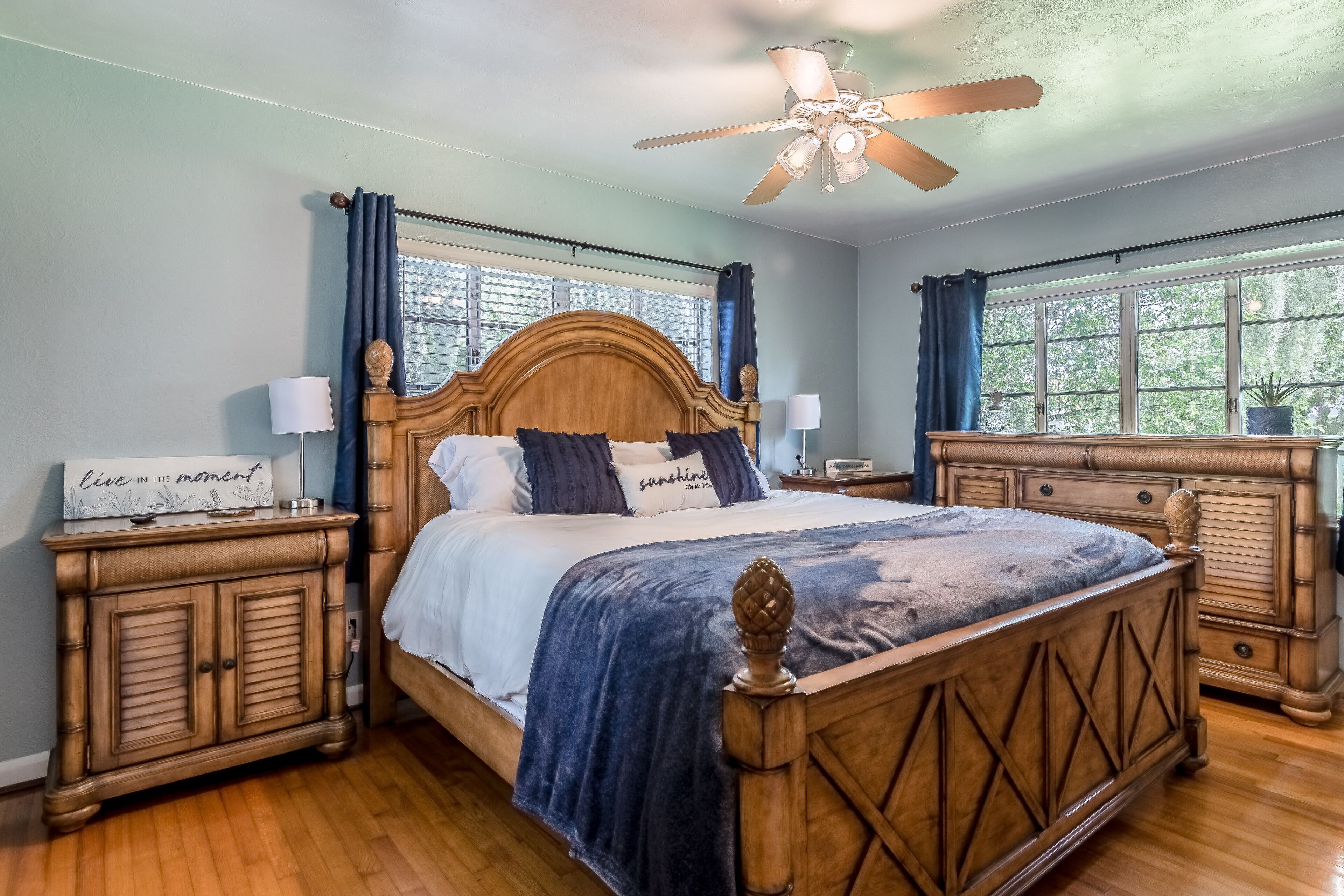 2 bedrooms, desk, iron/ironing board, free WiFi