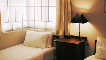 2 chambres, fer et planche Ă repasser, Wi-Fi gratuit, draps fournis