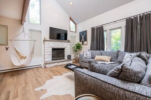 TV, fireplace, video games