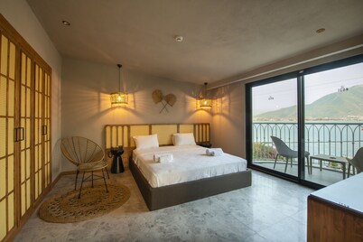 Icon Beach Suites Hotel 
