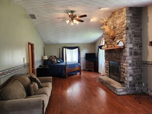 8 Schlafzimmer, Bügeleisen/Bügelbrett, kostenloses WLAN, Bettwäsche