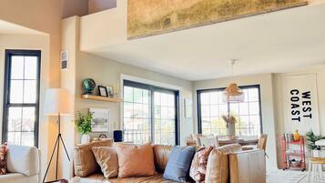 Smart TV, fireplace, table tennis, books