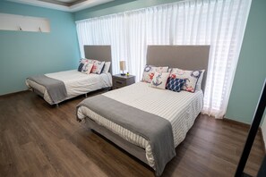 4 makuuhuonetta, Wi-Fi, pääsy pyörätuolilla