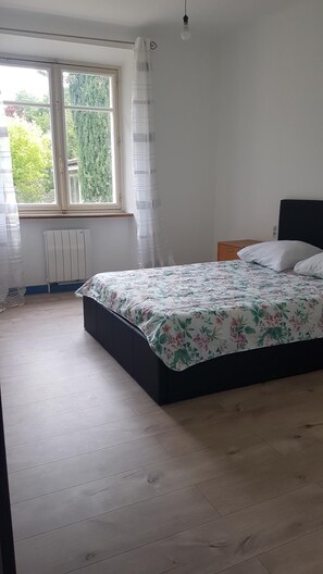 4 Schlafzimmer