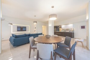 Apartment | Living area