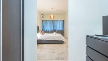 Apartment | 2 bedrooms, desk, free WiFi