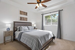 4 bedrooms, desk, iron/ironing board, travel crib