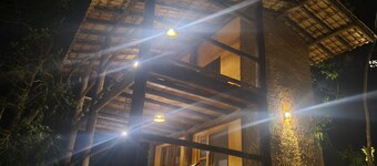 Lovely little house in the Felix condominium