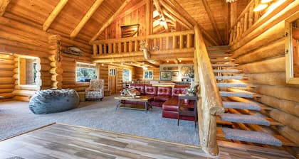 Rustic Getaway in Eastern End of The Columbia River Gorge!