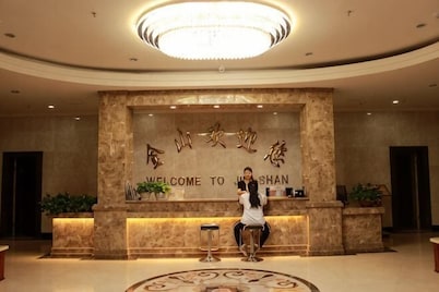 Jinshan Hotel