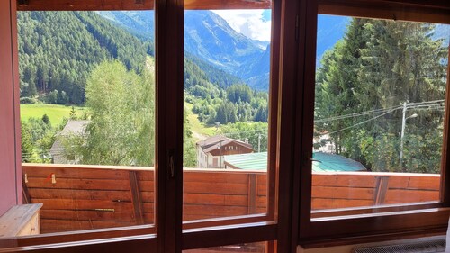 Luxury Apartment - Stay in the Adamello