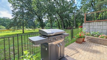 Aire de pique-nique/barbecue