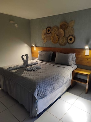 Comfort Double Room, 1 Queen Bed | Premium bedding, pillowtop beds, minibar, in-room safe - Pousada Praia Bonita (São Miguel dos Milagres)