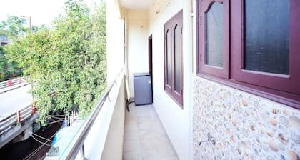 Well connected 2bhk in heart of the city
