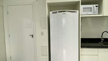 Elite Apartment | 1 bedroom, desk, laptop workspace, free WiFi