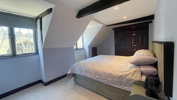 2 bedrooms, free WiFi