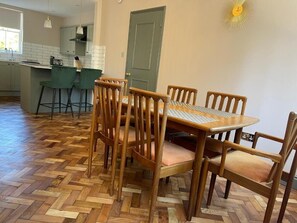 Dining - Two Bedroom apartment with stunning Cathedral Views (Bury St Edmunds)