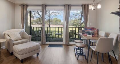 Shanty Creek Condo - Pool/Beach Club Privileges ⛳️, 🎿,🏊, 🚴♀️,🍴& more