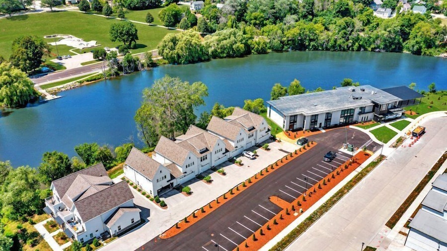 Watershed Hotel