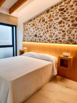 Superior Studio, Accessible, Ensuite | Interior