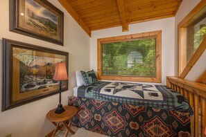 2 bedrooms, individually decorated, individually furnished, desk