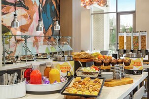 Daily cooked-to-order breakfast for a fee