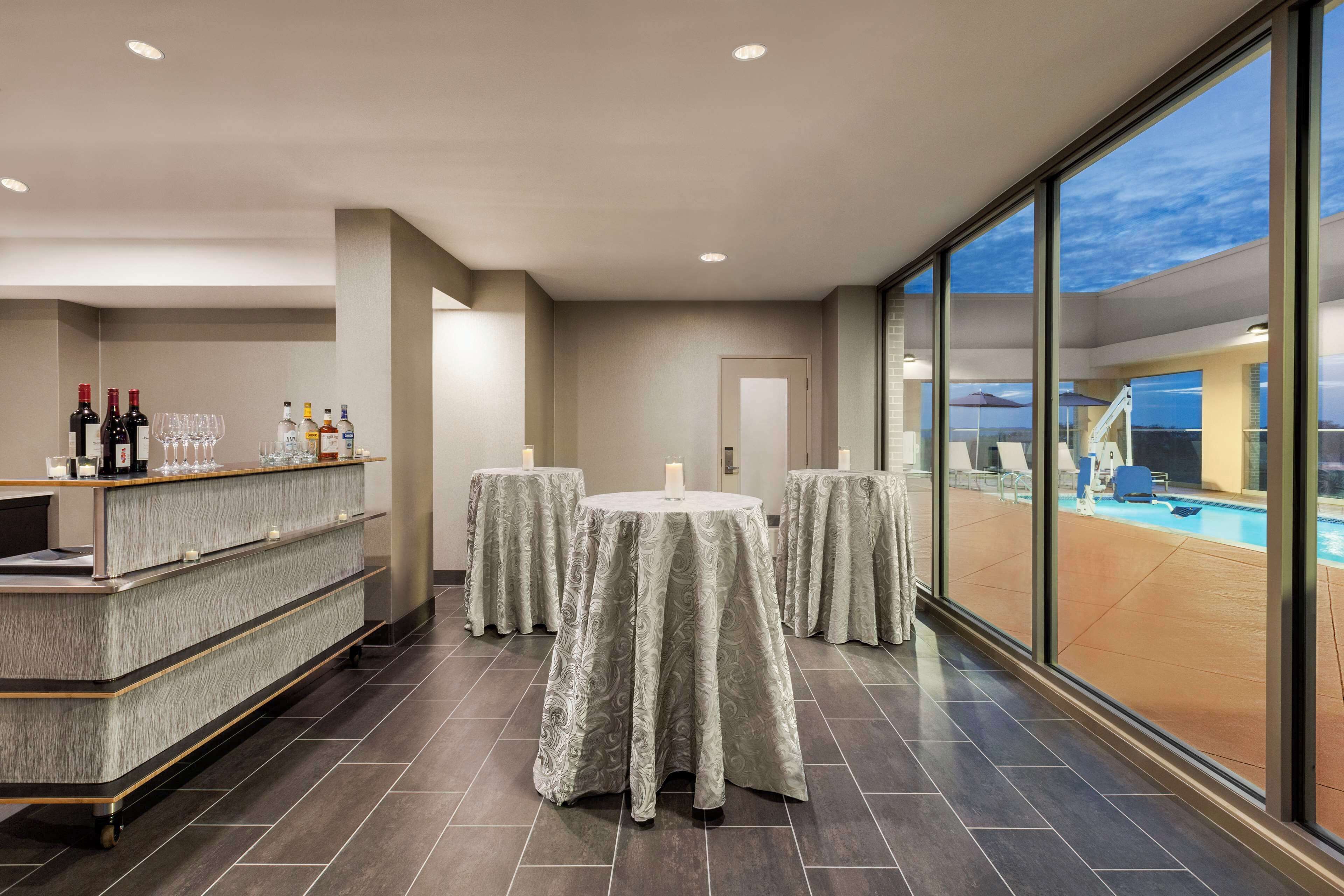 Photo - Hilton Garden Inn Nashville West End Avenue