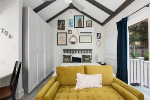 1 Schlafzimmer, Schreibtisch, Bügeleisen/Bügelbrett, kostenloses WLAN