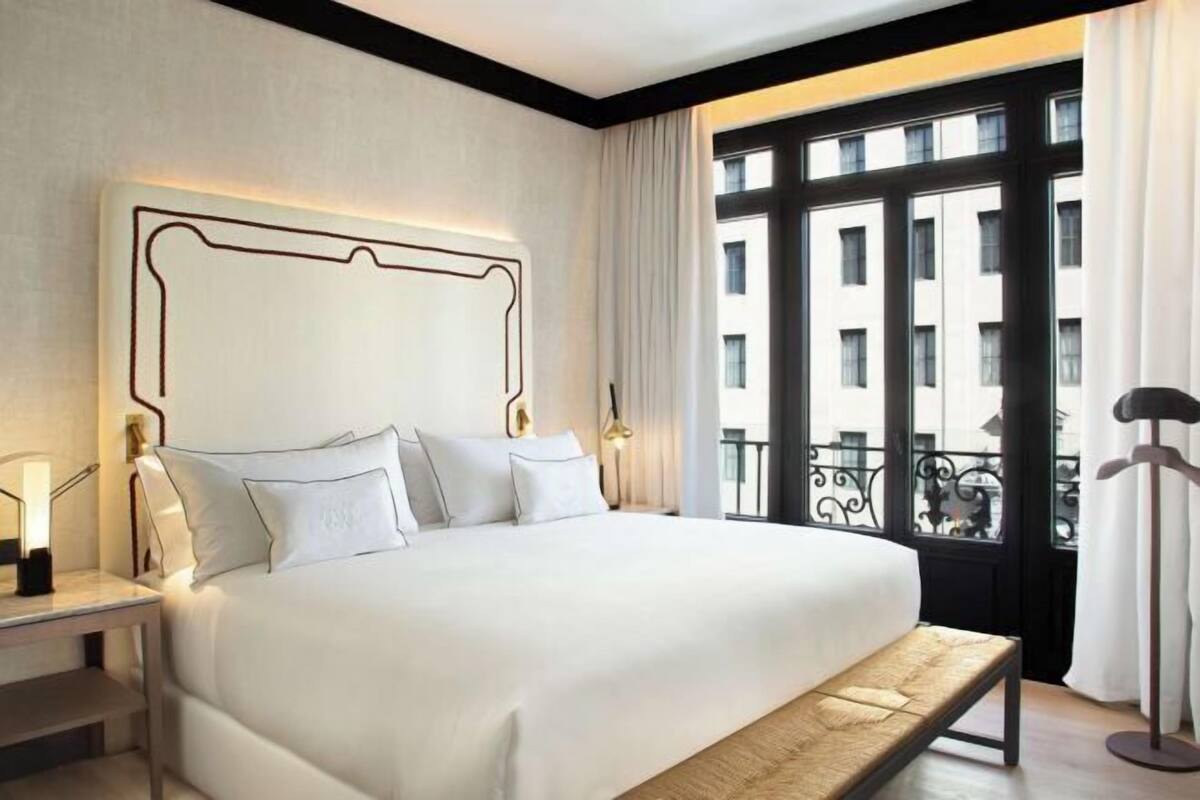 Minibar, in-room safe, blackout drapes, soundproofing