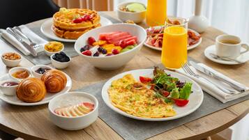 Daily buffet breakfast for a fee