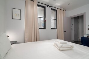1 Schlafzimmer, Schreibtisch, Bügeleisen/Bügelbrett, Internetzugang