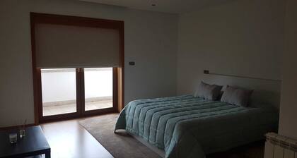 suite com banheira hidromassagem