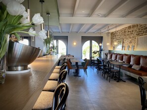 Interior - La Bellevue Bistrot et Chambres D'hotes (Sene)