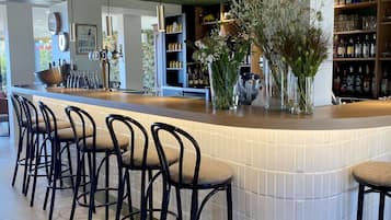 Bar (á gististað)
